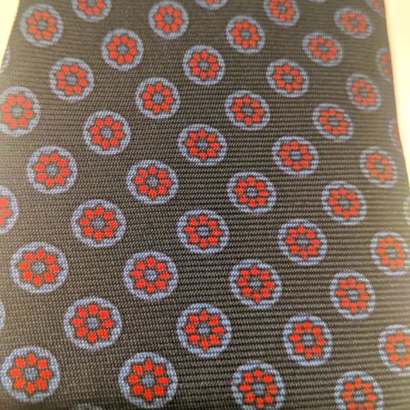 Burberry's tie. Navy blue with red accents - Picture 2 of 3